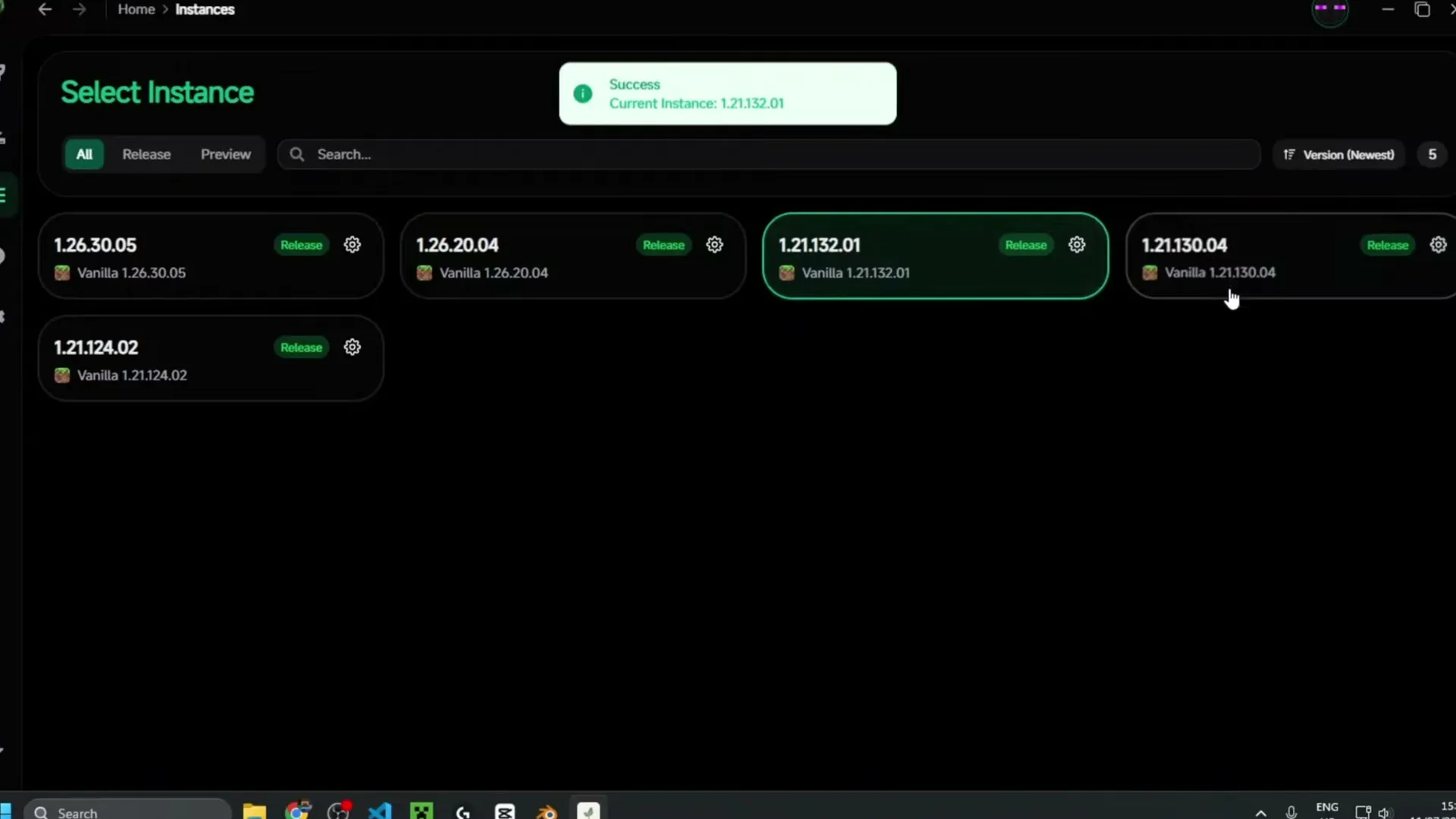 Installed versions, with 1.21.132 picked as the current instance