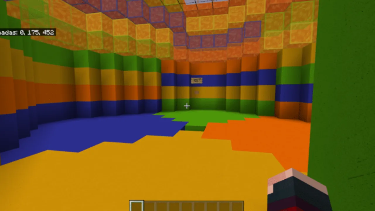 Lucky Block Race by PlasmaSpaceStudios map: Colorful room with a door