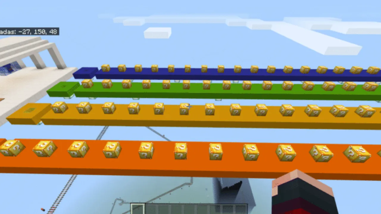 Lucky Block Race by PlasmaSpaceStudios map: Four colored tracks with lucky blocks