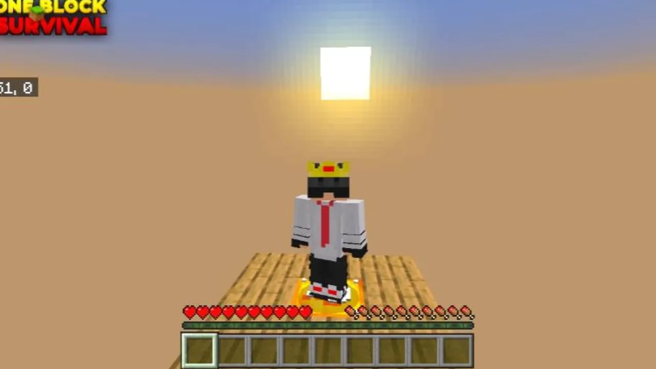 One Lucky Block map: Player standing on wooden platform under bright light