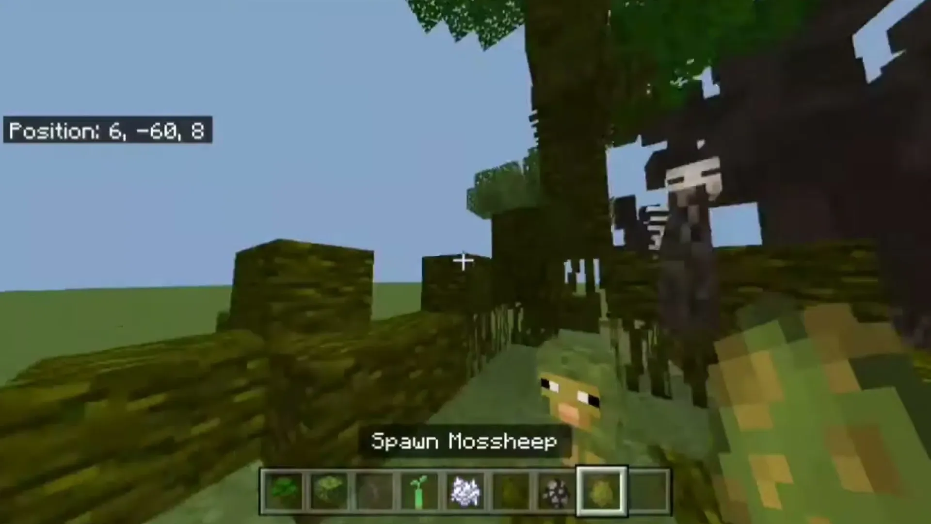 Mythical Biomes addon: Moss sheep spawning near tree