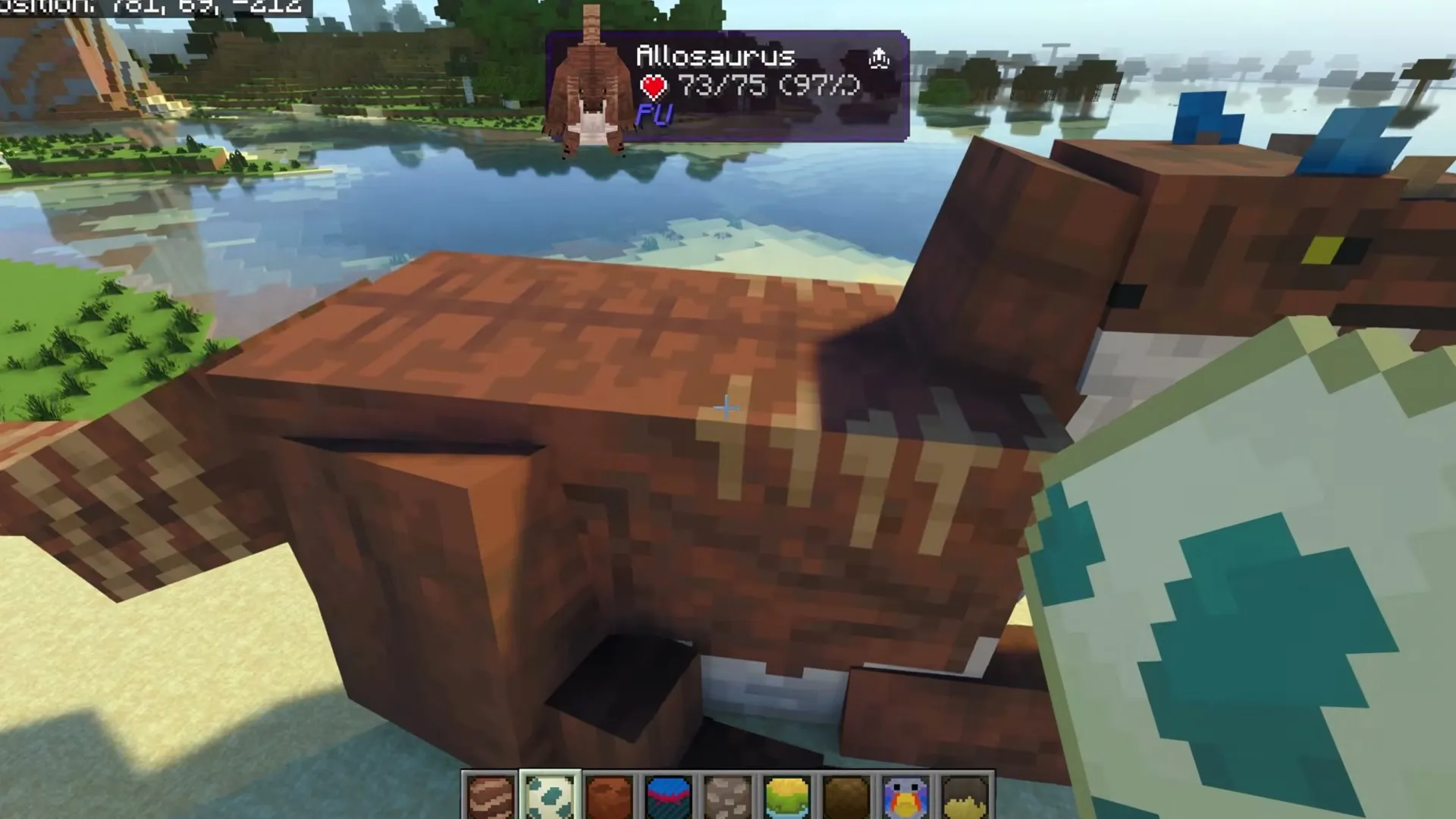 Prehistoric Utopia addon for Minecraft PE: Allosaurus with health bar shown
