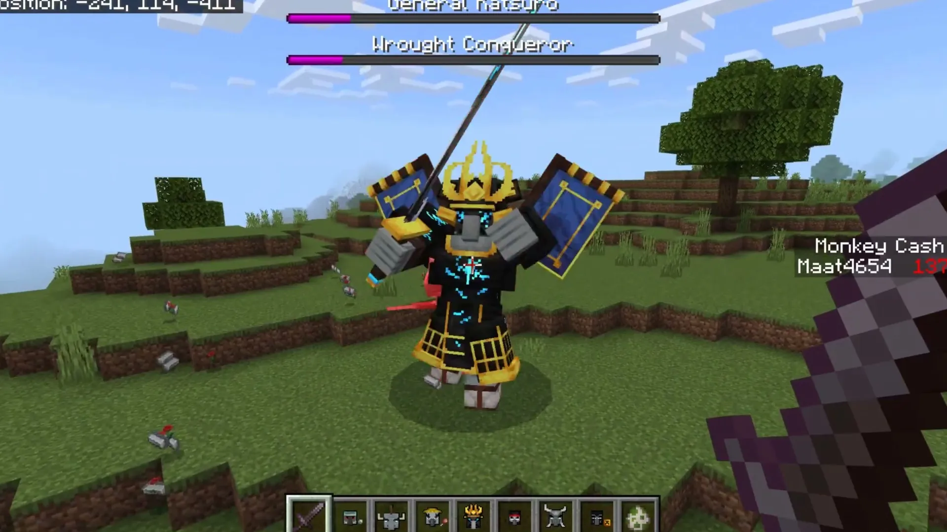 Revenge Rampage addon: Samurai in gold armor holding sword