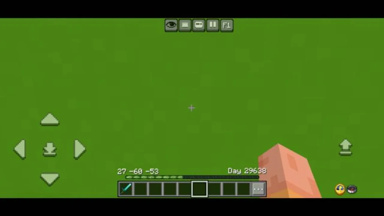 Bedrock UI+ texture pack: Low durability warning