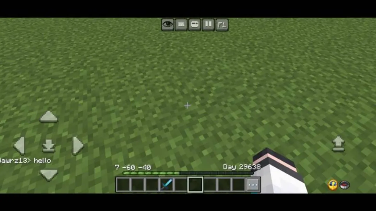Bedrock UI+ texture pack: Green grass field with game UI showing